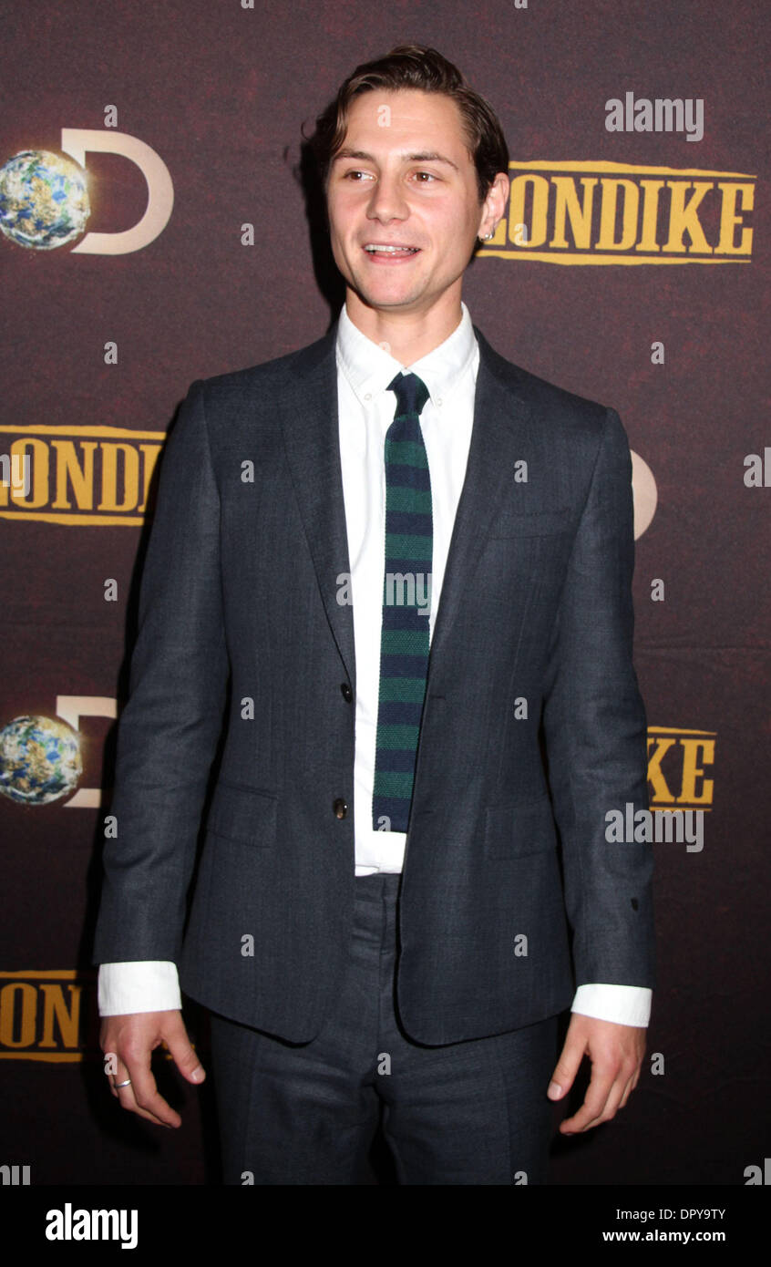 New York, New York, Stati Uniti d'America. 16 gennaio, 2014. Attore Augustus Prew assiste il New York premiere di Discovery Channel la prima serie di script 'Klondike" tenutasi presso il Best Buy Theatre. Credito: Nancy Kaszerman/ZUMAPRESS.com/Alamy Live News Foto Stock