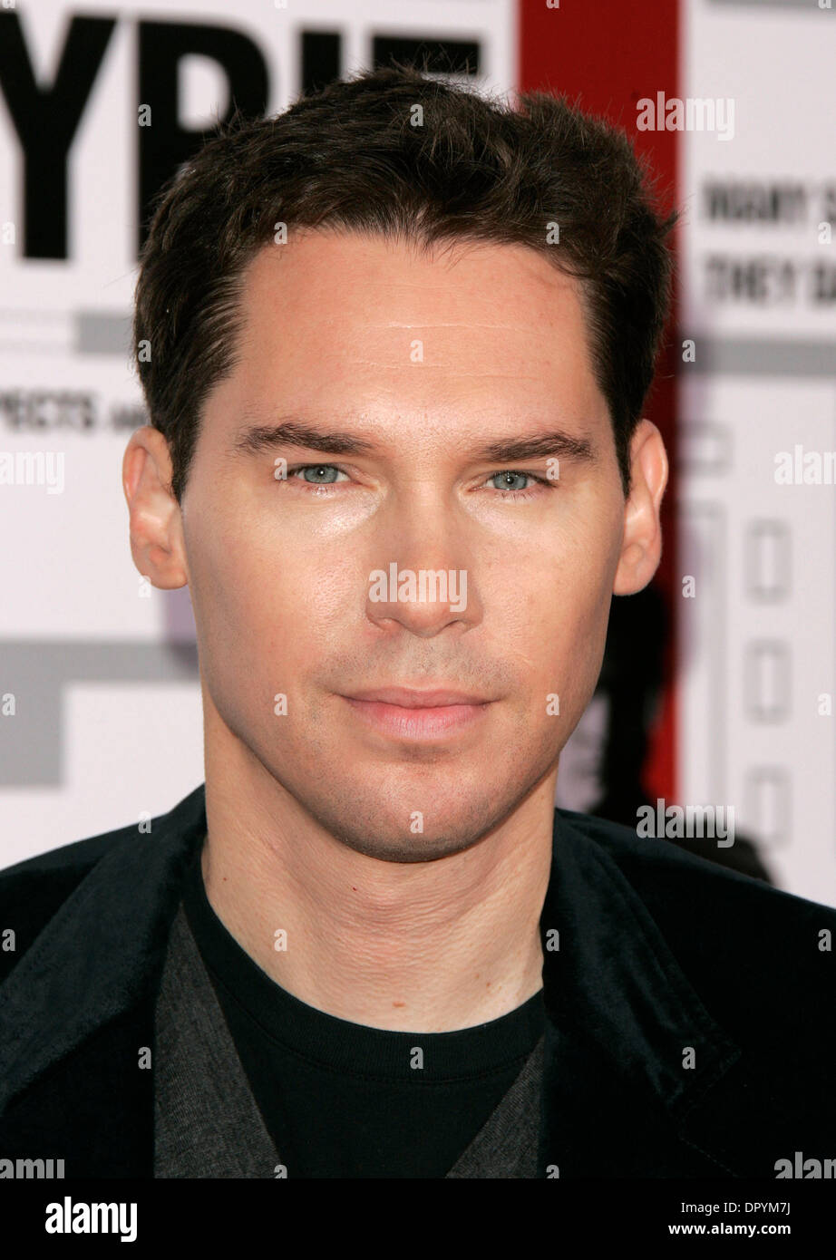 Dic 18, 2008 - Los Angeles, California, Stati Uniti d'America - Direttore Bryan Singer arrivando a 'Valkyrie' Los Angeles Premiere detenute presso il direttore's Guild of America. (Credito Immagine: © Lisa O'Connor/ZUMA Press) Foto Stock