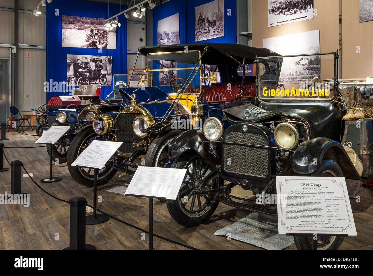 1916 Dodge modello 30-35 Touring, 1912 Premier modello M 4-40 per 7 passeggeri e Roadster 1910 Chalmers-Detroit modello K "30" Roadster Foto Stock