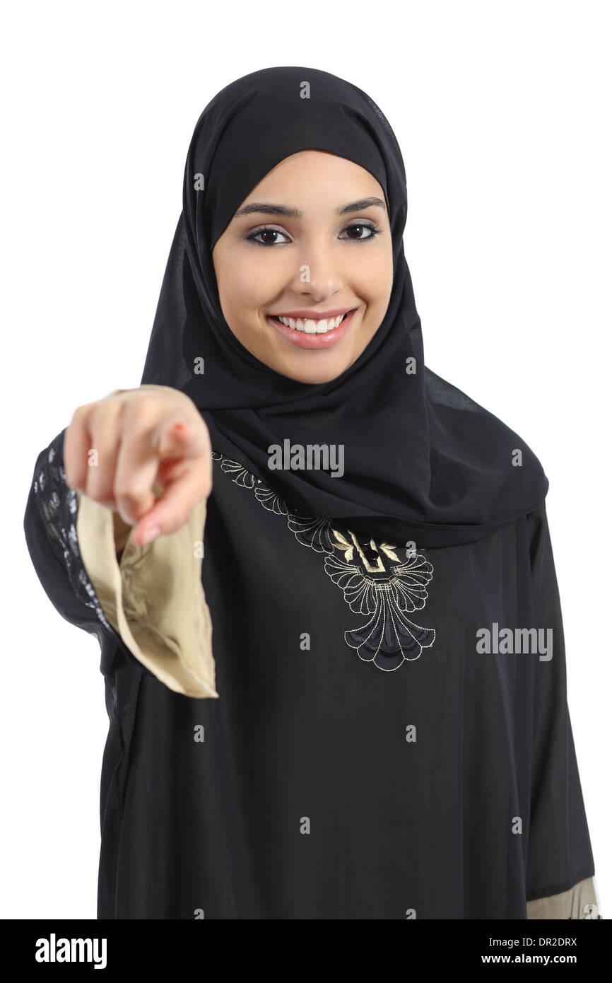 Arabia donna araba rivolti a voi e guardando la telecamera isolata su uno sfondo bianco Foto Stock