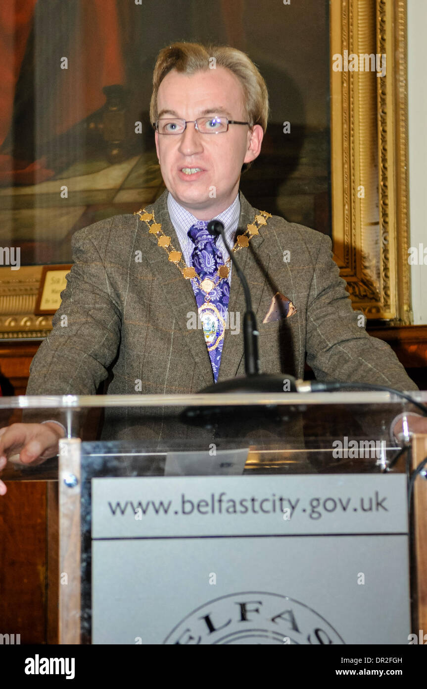 Belfast, Irlanda del Nord. 17 gen 2014 - Il Vice Sindaco, Christopher Stalford Credit: stephen Barnes/Alamy Live News Foto Stock