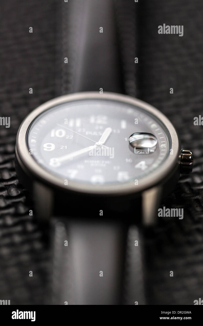 Gli uomini di orologio da polso Foto Stock