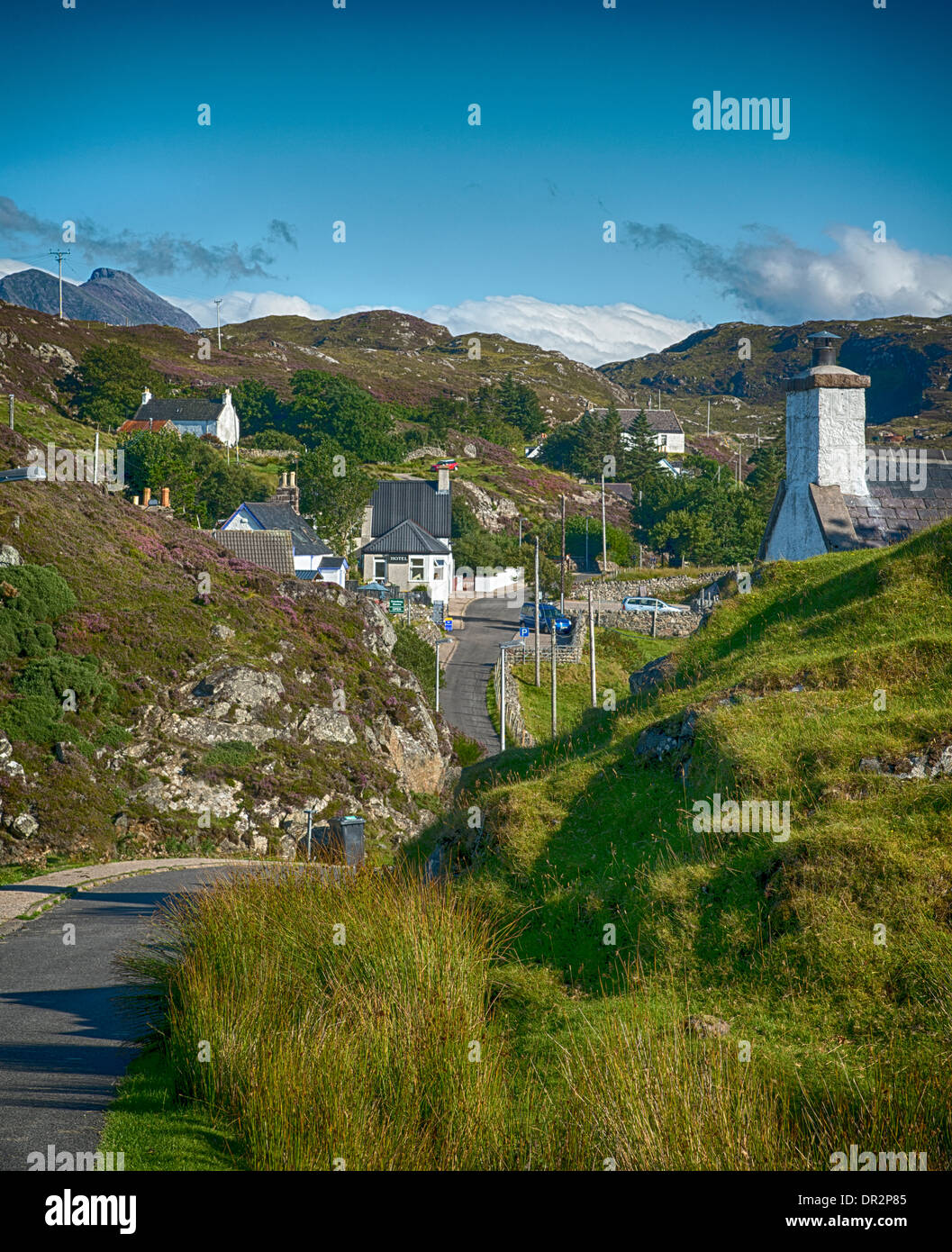 Vista del villaggio di Drumbeg, Highlands Scozzesi. Foto Stock