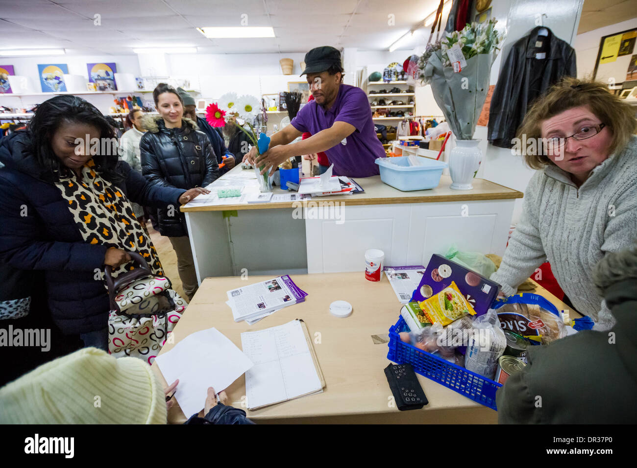 Il Lewisham Food Bank in New Cross di Londra, Regno Unito. Foto Stock