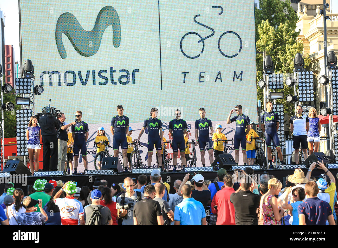 Adelaide, Australia. 18 gennaio 2014. Il TEAM MOVISTAR (ESP) presso il team presentazioni per il 2014 Santos Tour Down Under. Credito: Boris Karpinski/Alamy Live News Foto Stock