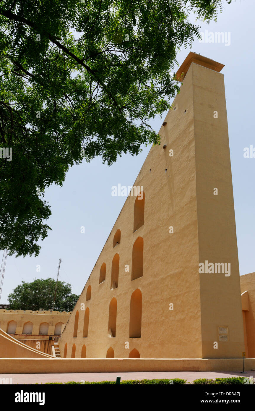 Il Jantar Mantar osservatorio astronomico di Jaipur, Rajasthan, India Foto Stock