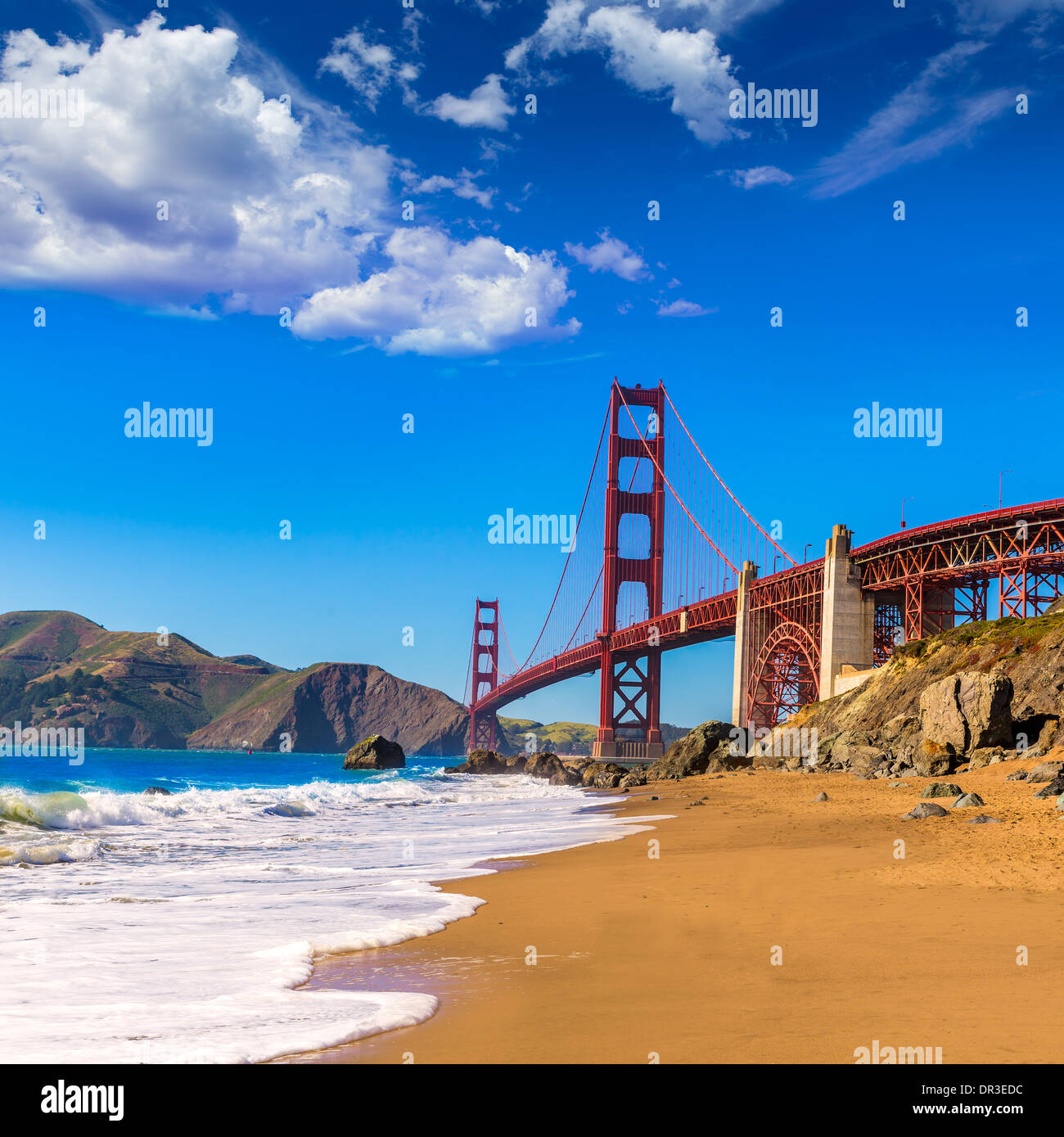 San Francisco Golden Gate Bridge GGB presso la Marshall Beach in California USA Foto Stock