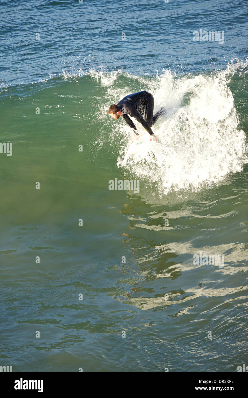 Weekend surf a Hermosa Beach, Los Angeles, California. Foto Stock
