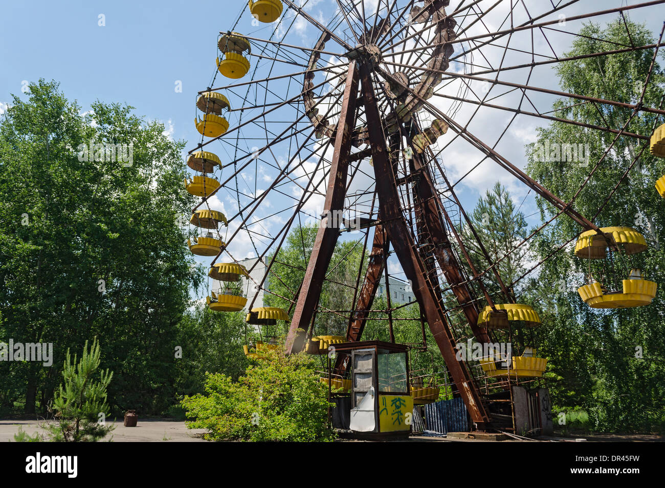 Parco dei divertimenti rovinato da incidente nucleare di Chernobyl, in Ucraina Foto Stock