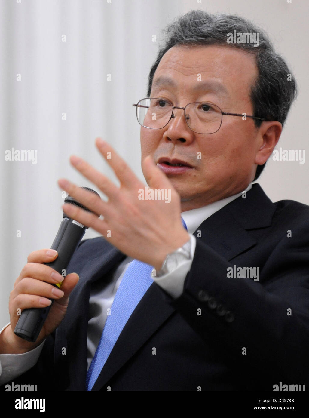 Tokyo, Giappone. Xx gen, 2014. Ambasciatore cinese in Giappone Cheng Yonghua parla durante un evento di "discutere con gli ambasciatori" tenuto dalla Sophia University di Tokyo, Giappone, 20 gennaio, 2014. Credito: Xinhua/Alamy Live News Foto Stock