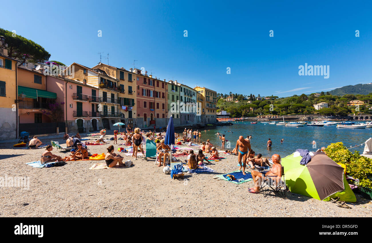 In Italia, la Liguria, Rapallo, località costiera di San Michele di Pagana  Foto stock - Alamy