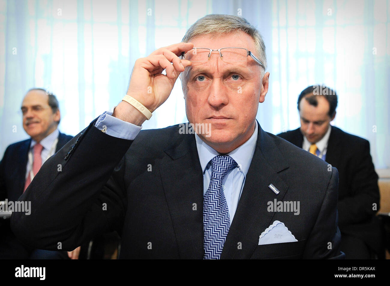 Mar 19, 2009 - Bruxelles, Belgio - Repubblica Ceca il primo ministro e presidente in carica del Consiglio europeo, Mirek Topolanek assiste un Vertice sociale europeo prima che i capi di stato vertice. (Credito Immagine: © Wiktor Dabkowski/ZUMA Press) Foto Stock