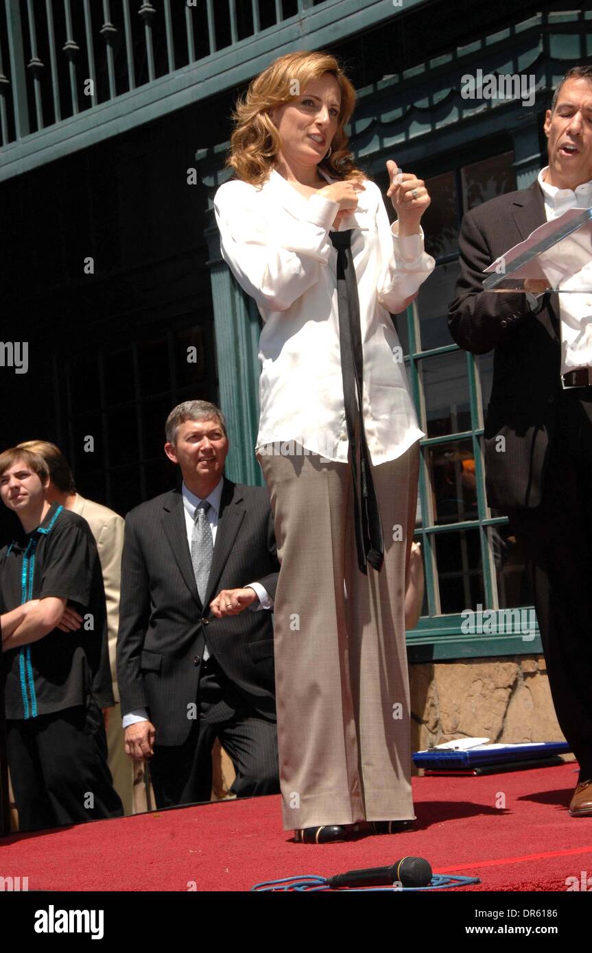 Ho14215CHW."Matlin arlee'' onorato con la stella sulla Hollywood Walk of Fame .Hollywood Blvd, Hollywood, CA .05/06/09 .MARLEE MATLIN .Foto: Clinton H. Wallace-Photomundo Globo Foto Inc Â©2009 (credito Immagine: © Clinton Wallace/Globe foto/ZUMAPRESS.com) Foto Stock