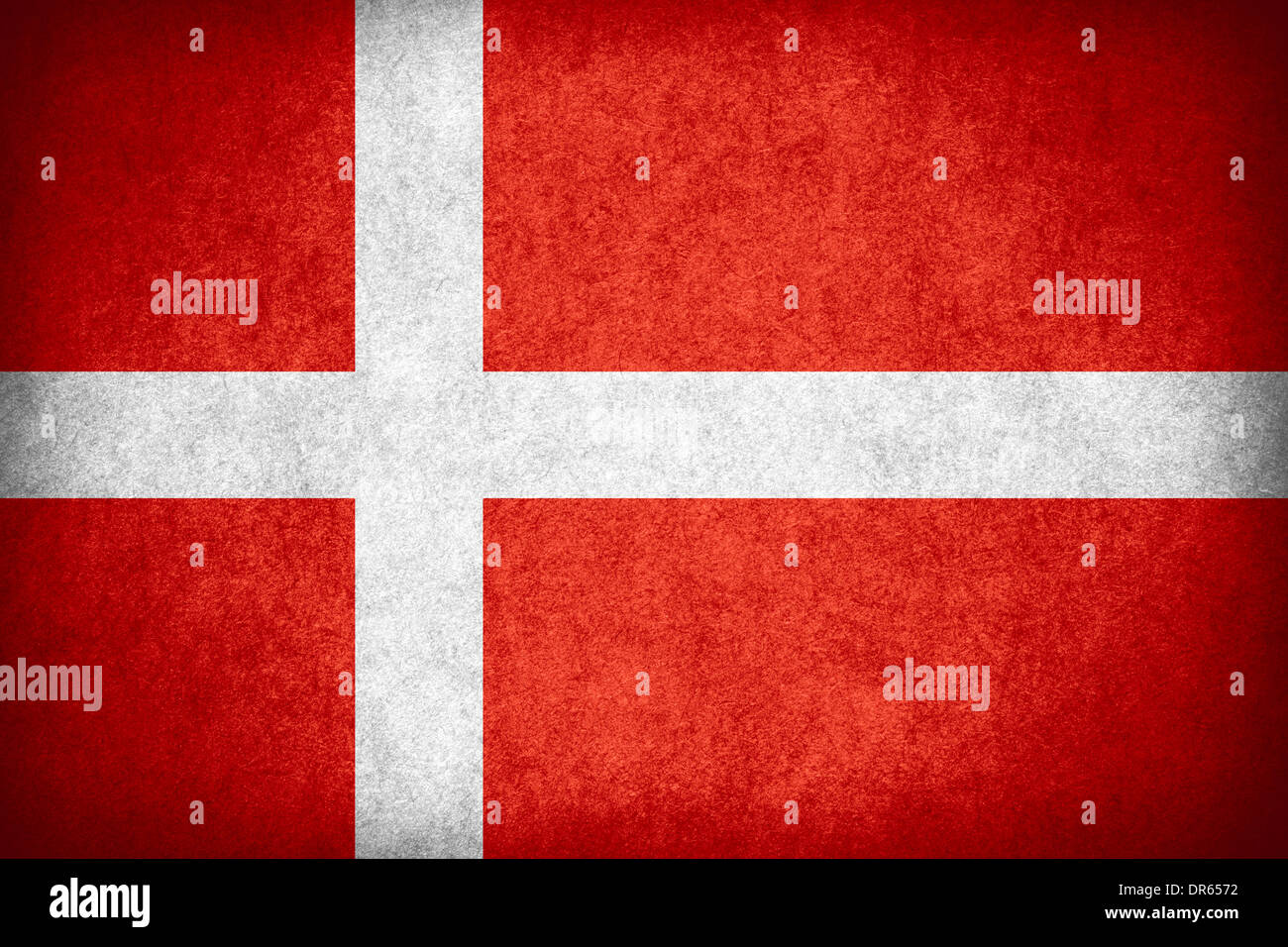 Bandiera della Danimarca o banner danese su carta ruvida consistenza configurazione Foto Stock