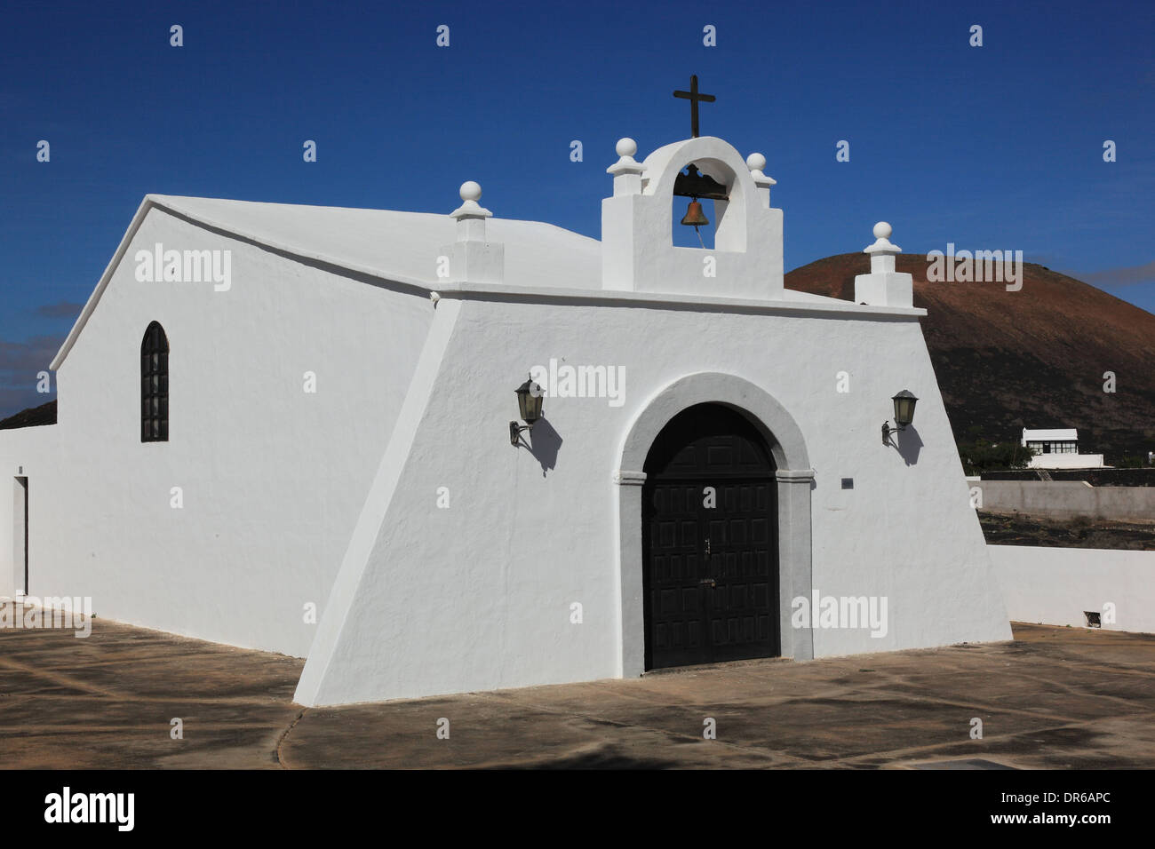 Chiesa di Masdache nella zona La Geria, Lanzarote, Isole Canarie, Canarie, Spagna Foto Stock