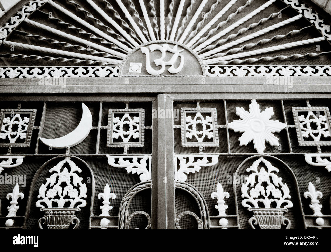 Moschea blu della città di Jodhpur in Rajasthan in India in Asia del Sud. Musulmani islam musulmani religione islamica architettura religiosa Wanderlust di viaggio Foto Stock