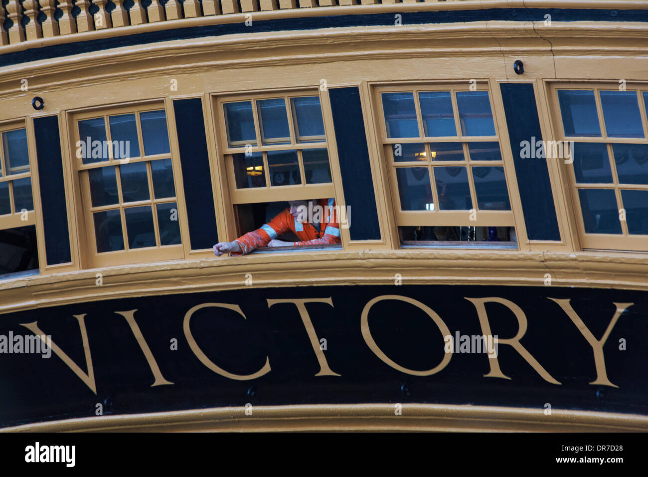 Portsmouth, Hampshire, Regno Unito lunedì 20 gennaio 2014. Il Museo Nazionale della Royal Navy prevede di spendere circa 2 milioni di sterline nel 2013/14 per la conservazione e la manutenzione della HMS Victory Ship. Credit: Carolyn Jenkins/Alamy Live News Foto Stock