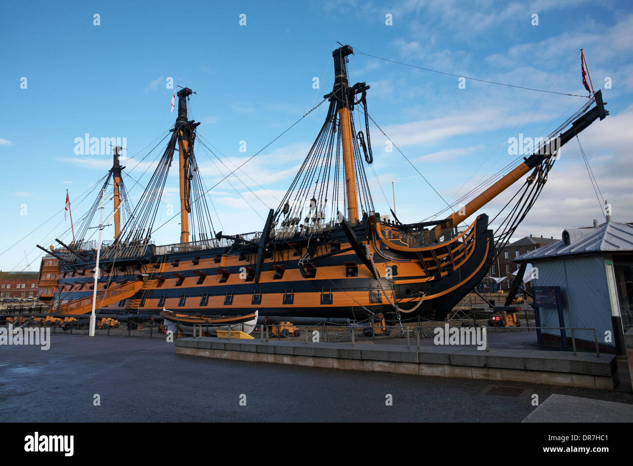 Portsmouth, Hampshire, Regno Unito lunedì 20 gennaio 2014. Il Museo Nazionale della Royal Navy prevede di spendere circa 2 milioni di sterline nel 2013/14 per la conservazione e la manutenzione della HMS Victory Ship. Credit: Carolyn Jenkins/Alamy Live News Foto Stock
