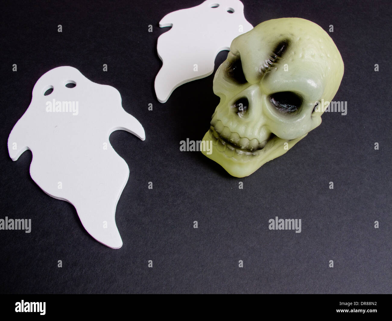 Un'immagine che mostra il concetto di Halloween con alcuni caratteri spaventoso Foto Stock