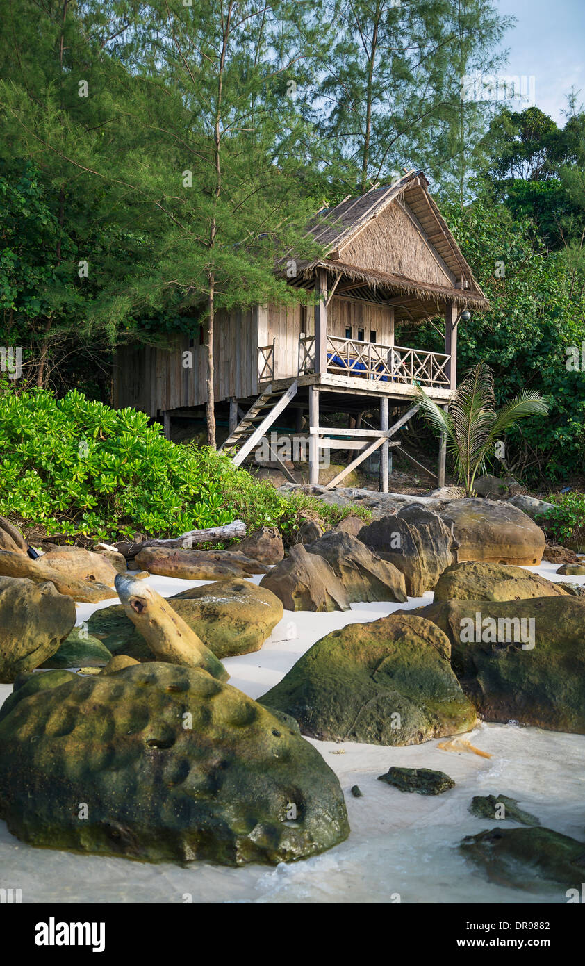 Bungalow in koh rong isola lunga spiaggia in Cambogia Foto Stock