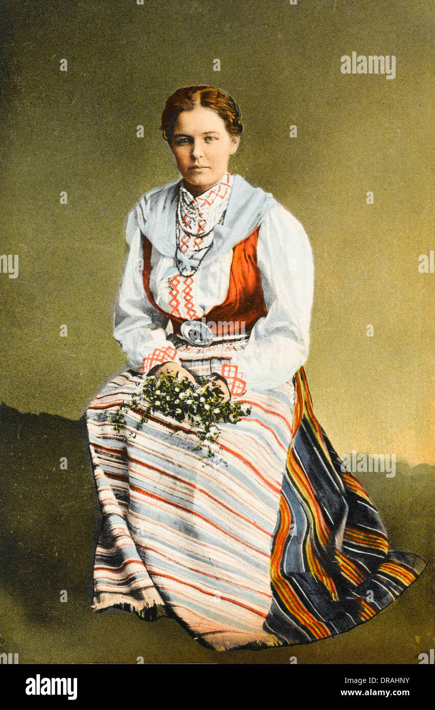 Il finlandese donna in costume tradizionale Foto Stock