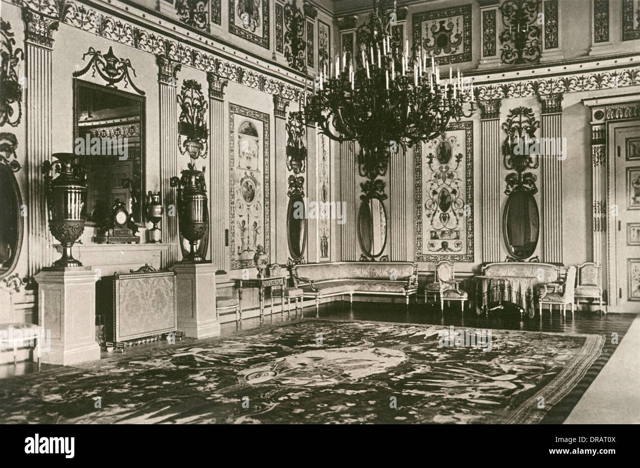 Arabesque Drawing Room, il Palazzo di Caterina, Tsarkoe Selo Foto Stock