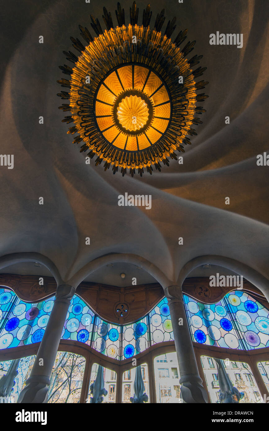 Soffitto del piano nobile, Casa Batlló, Barcellona, in Catalogna, Spagna Foto Stock