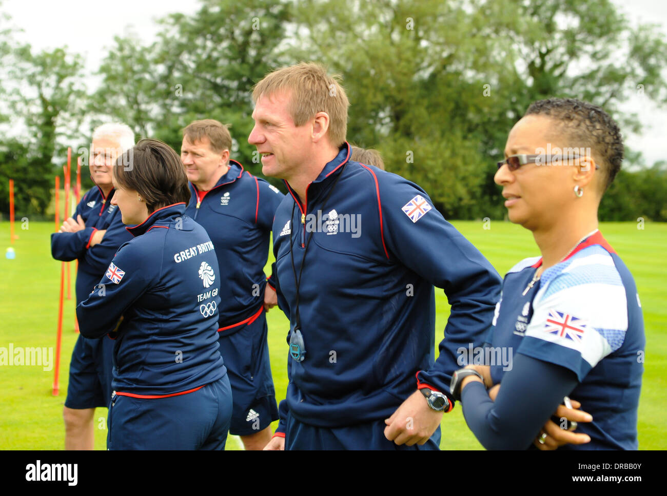 Allenatori Stuart Pearce e speranza Powell Team GB calcio alle Olimpiadi di formazione presso la spa Champneys e Hotel Leicestershire, Inghilterra - 09.07.12 Foto Stock