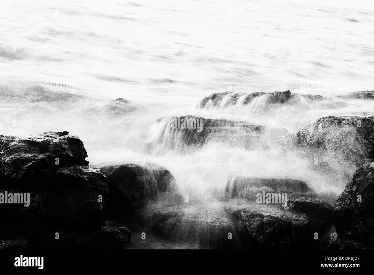 Mare e rocce vicino Banganga Mumbai Maharashtra India Asia 1986 Foto Stock