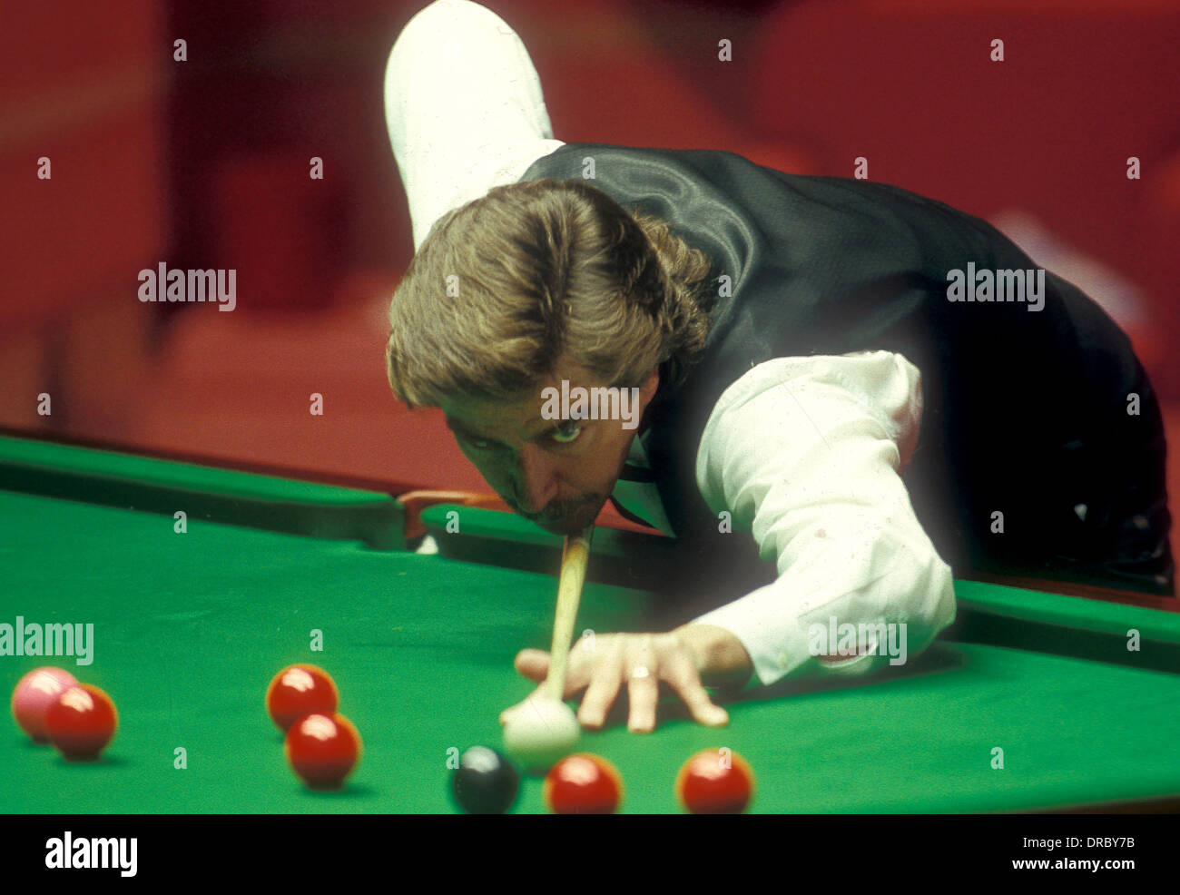 Canadian Cliff Thorburn presso l' Ambasciata World Snooker Torneo, Crucible Theatre Sheffield nei primi anni ottanta Foto Stock