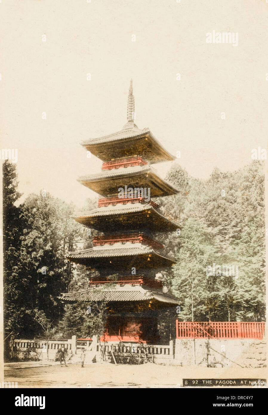 Puzzle In Legno 3D Azone Kigumi: Pagoda Giapponese A Cinque Piani - Stile Artistico Con Tracciato