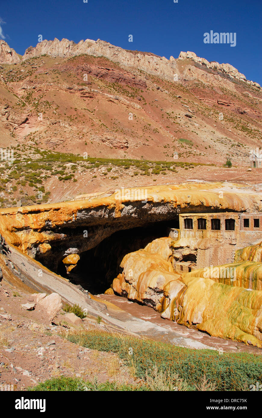 Le antiche rovine a Puente del Inca Foto Stock