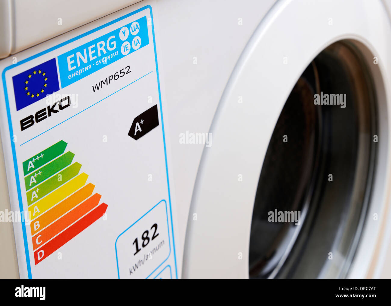 Etichetta del valore energetico su una lavatrice Foto Stock