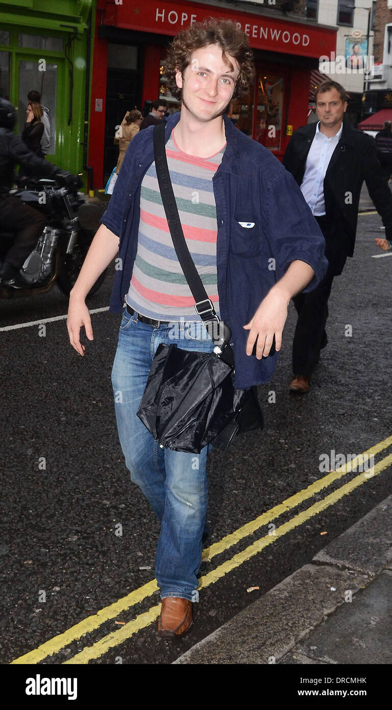 Tom Scurr, a Shrek The Musical Theatre Royal Drury Lane. Londra, Inghilterra - 18.07.12 con: Tom Scurr, dove: Londra, Regno Unito quando: 18 Lug 2012 Foto Stock