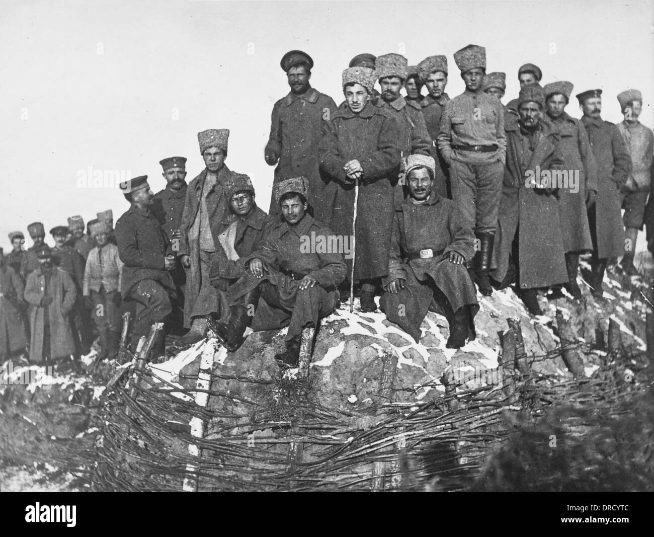 Russian German fraternisation WWI Foto Stock