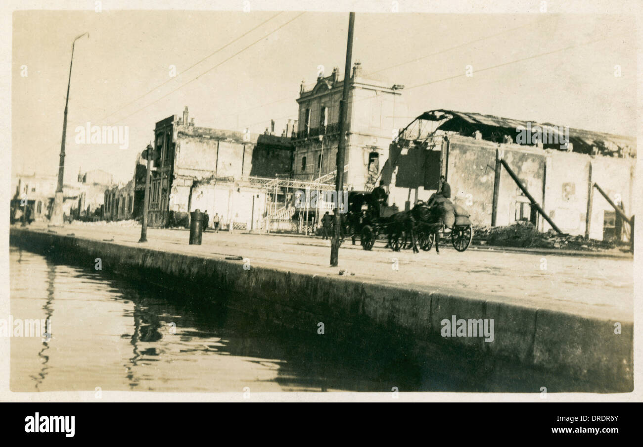 Izmir, Turchia - Risultati del bombardamento in 1915 (3/9) Foto Stock
