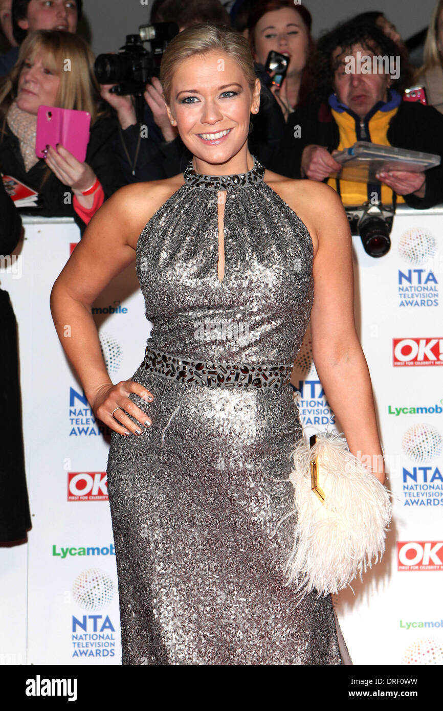 Londra, Regno Unito. Il 22 gennaio 2014. Suzanne Shaw arriva per la televisione nazionale Awards 2014 (NTAs), all'O2, Londra. 22/01/2014 Credit: dpa picture alliance/Alamy Live News Foto Stock