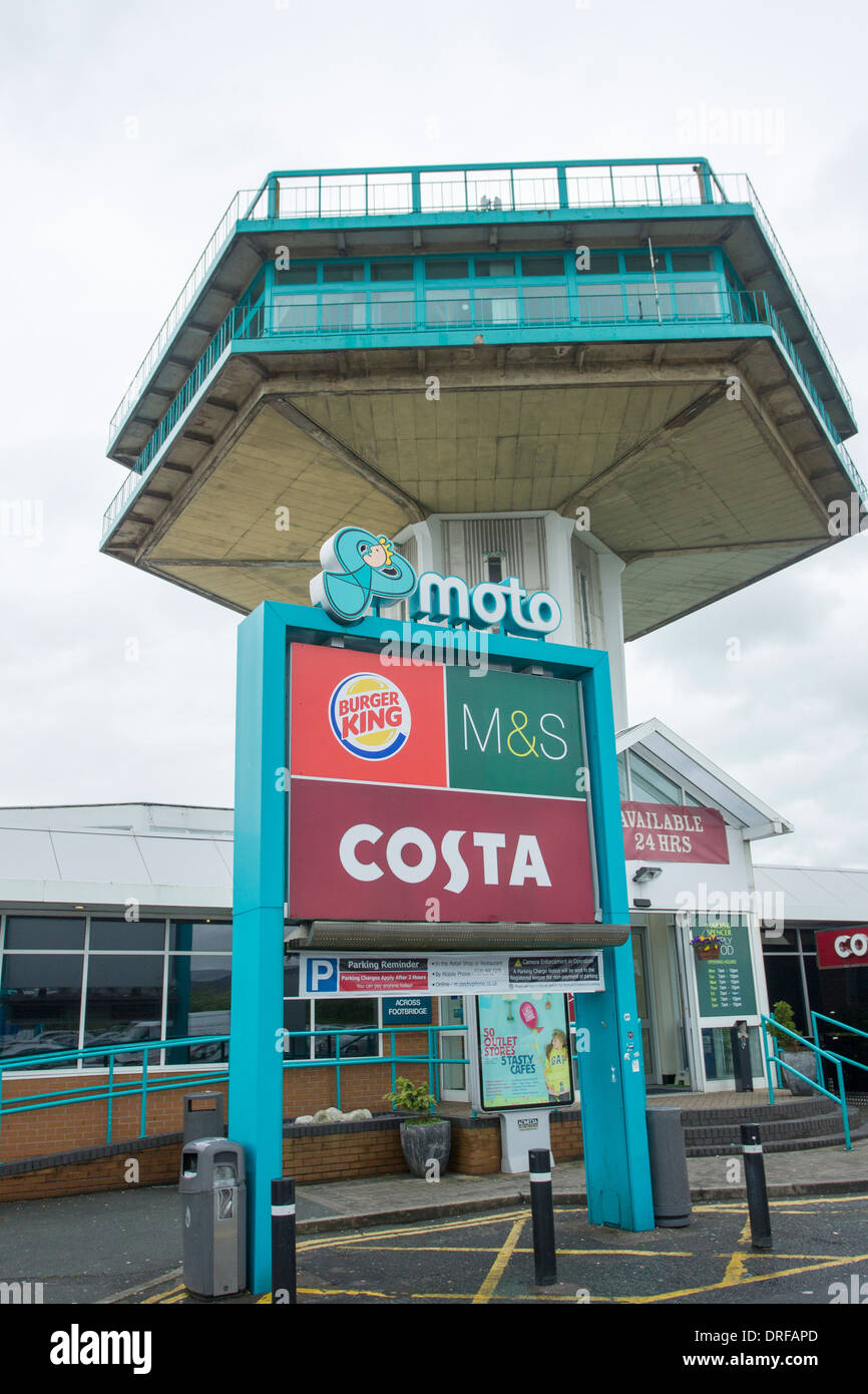 Forton Motorway Service Area M&S Costa Coffee Burger King Moto Foto Stock
