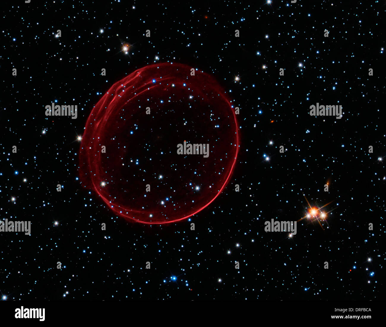 SNR B0509-67,5 (o SNR 0509 per brevi), la bolla è visibile il resto di una potente esplosione stellare nella grande Magellan Foto Stock
