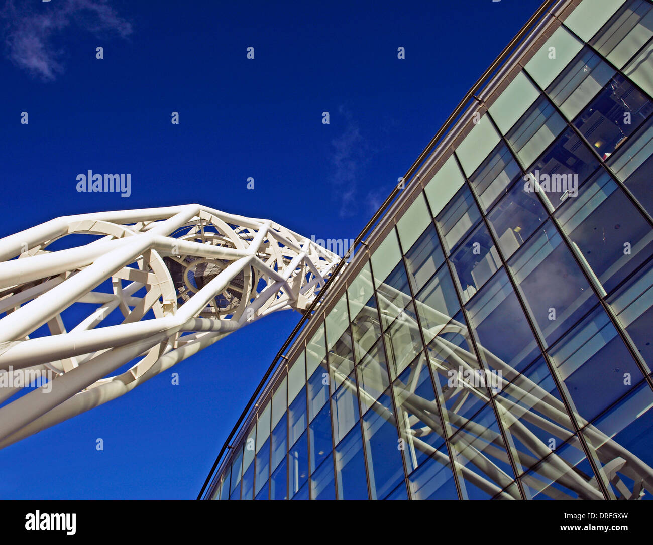 Dettaglio dallo stadio di Wembley che mostra l'arco, London Borough of Brent, London, England, Regno Unito Foto Stock