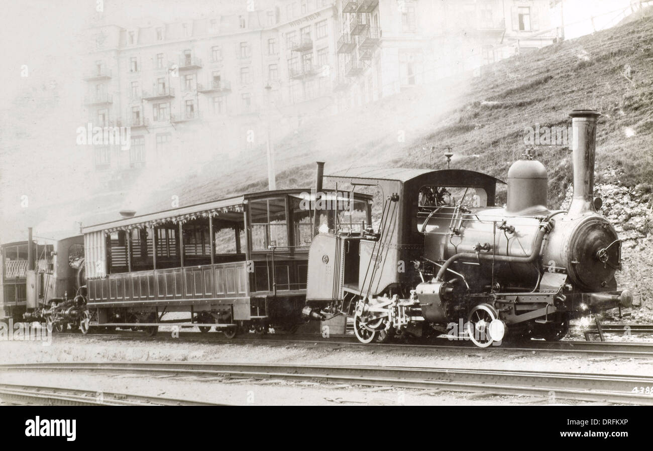 Svizzero di ferrovia a cremagliera in Rigi Kulm, Svizzera Foto Stock