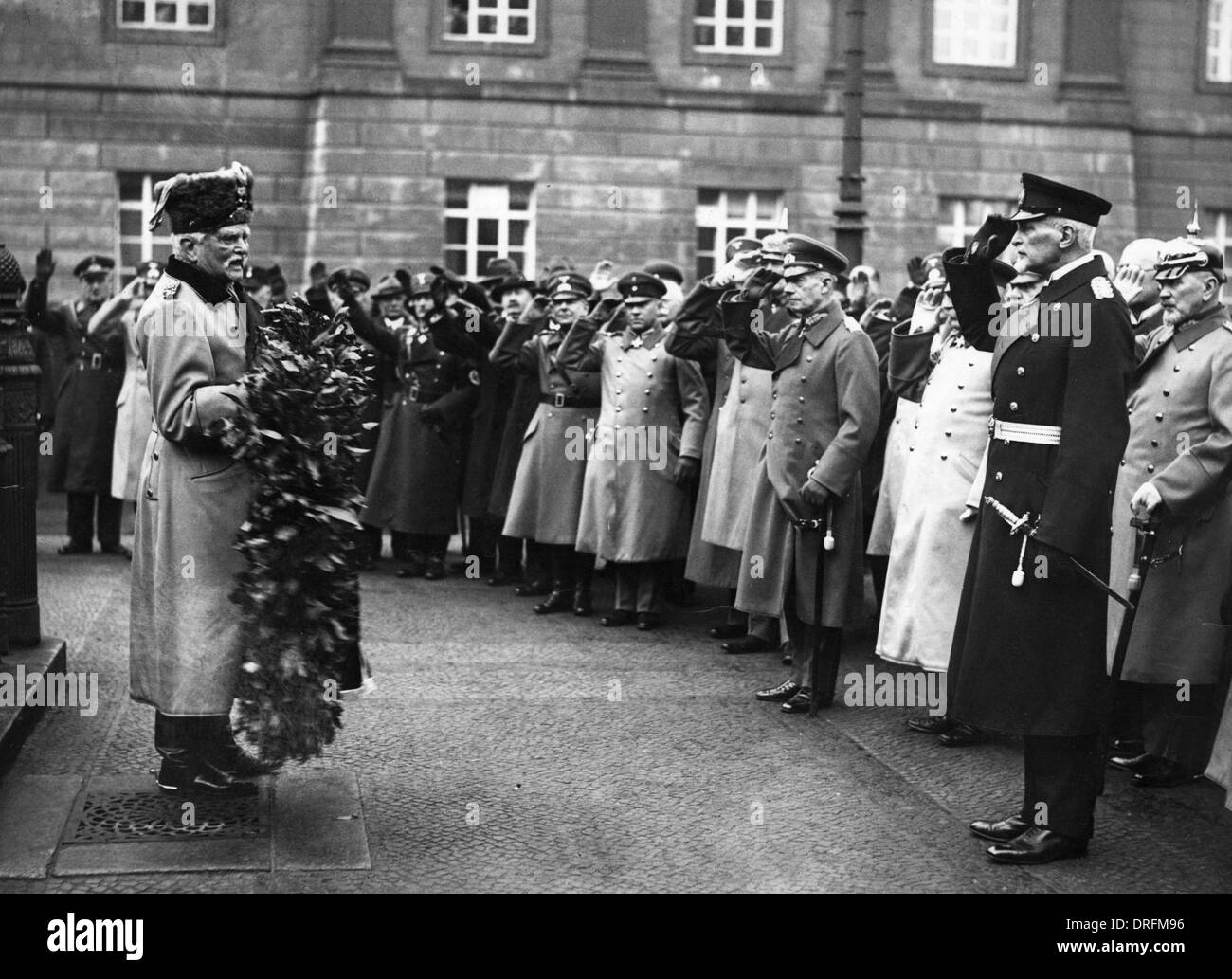 Maresciallo di Campo von Mackensen con corona in Berlin Foto Stock