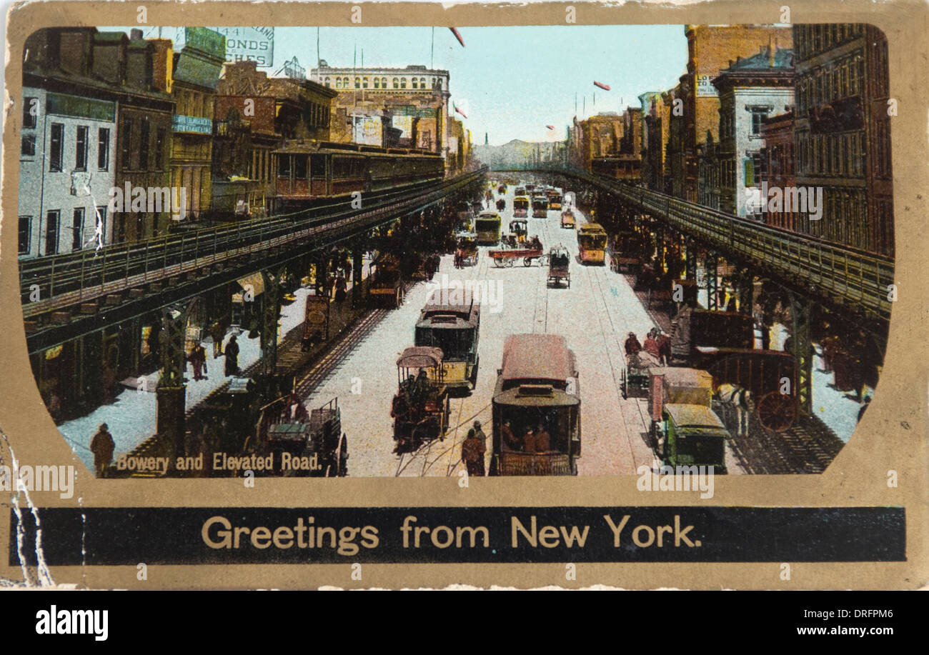 Cartolina Vintage raffigurante il Bowery con la sua terza avenue El, New York, USA, circa 1906. Foto Stock