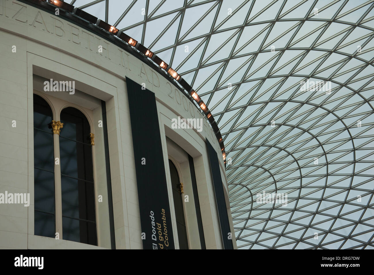 British Museum tetto di vetro struttura. Museo di Londra Foto Stock