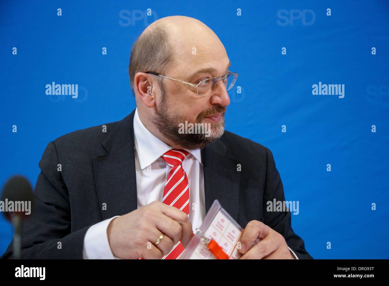 Berlino, Germania. 25 gennaio, 2014. Foto della SPD Managers meeting realizzato presso la sede di SPD a Berlino. / Immagine: Martin Schulz (SPD), Presidente del Parlamento europeo e executive del DOCUP Officer per l'Unione europea, a Berlino, Germania, il 25 gennaio 2014. Credito: Reynaldo Paganelli/NurPhoto/ZUMAPRESS.com/Alamy Live News Foto Stock