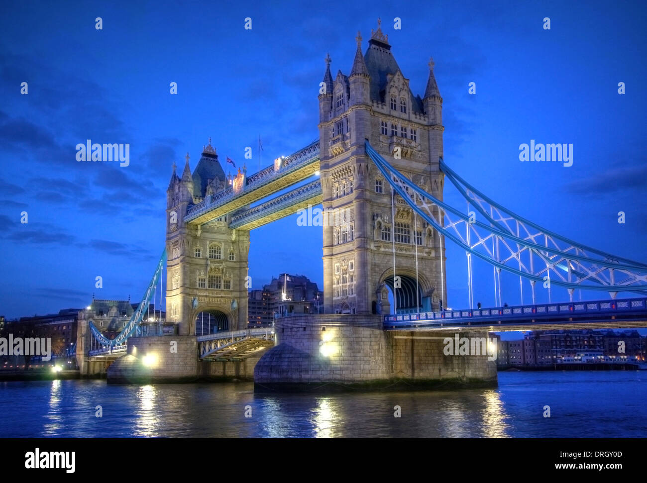 Il Tower Bridge di Londra Foto Stock