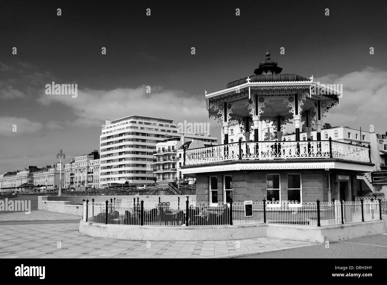 Il Victorian Bandstand, lungomare, città di Brighton e Brighton & Hove, Sussex, England, Regno Unito Foto Stock