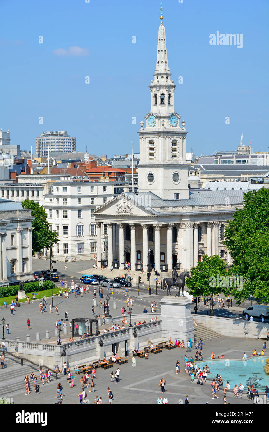 Guardando verso il basso su Trafalgar Square e St Martins nel campo chiesa Foto Stock