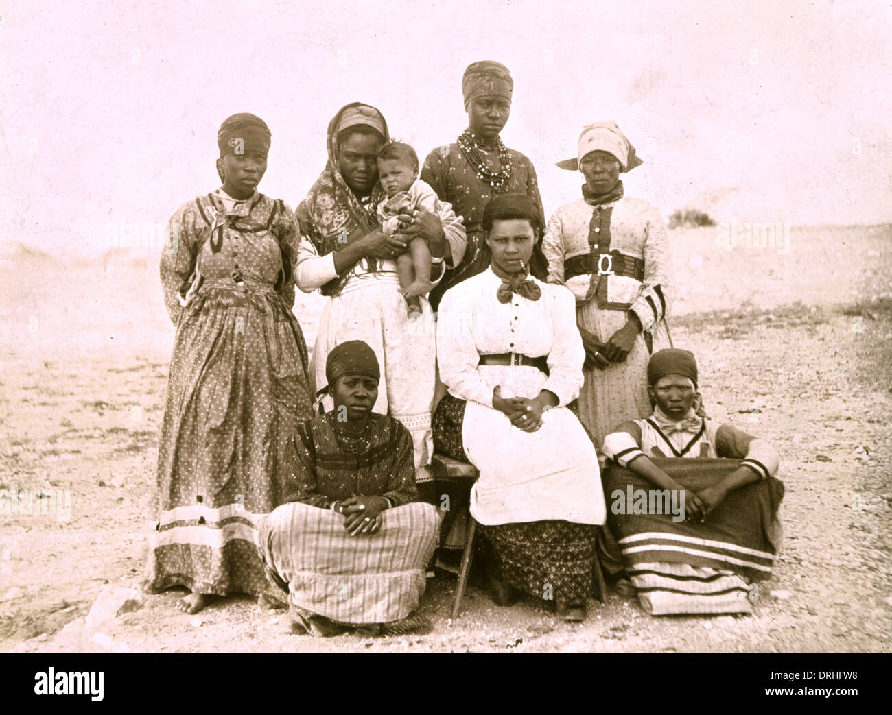 Un gruppo di donne Herero, Tedesco Africa del sud-ovest Foto Stock