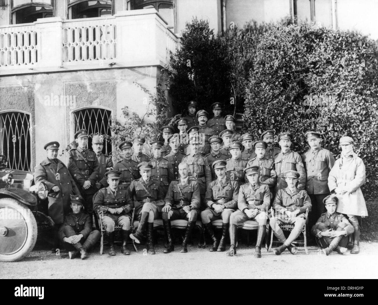 Foto di gruppo di esercito britannico di ufficiali e soldati, WW1 Foto Stock